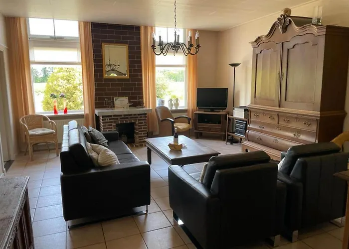 Semesterbostad In Near Hambroek *