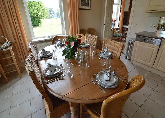 Semesterbostad In Near Hambroek Haarlo